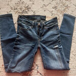 American Eagle Outfitters Women's Blue Jeans Jeggings NWT 00 short super stretch